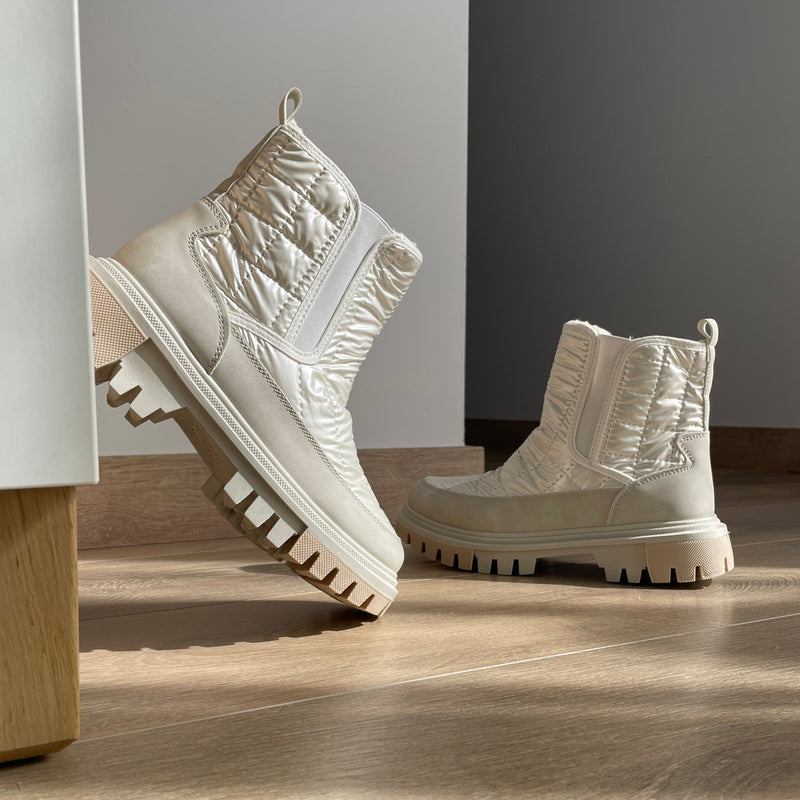 Bota White